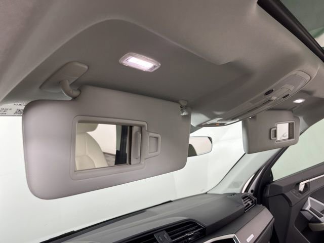 Used 2022 Audi Q3 2.0T Premium Plus image 33