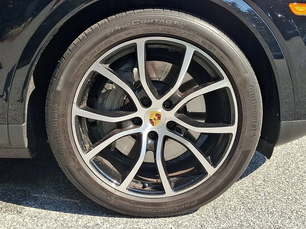 Used 2022 Porsche Cayenne S AWD/4WD image 8