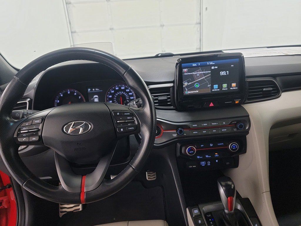 Used 2019 Hyundai Veloster Turbo Ultimate FWD image 11