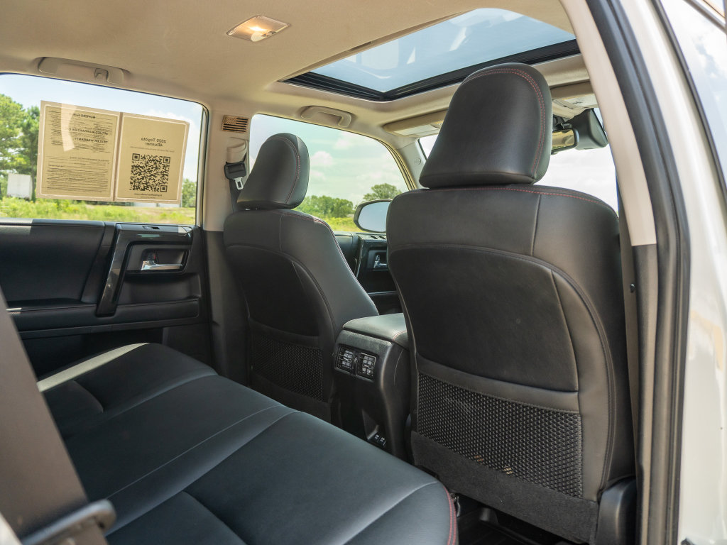 Used 2020 Toyota 4Runner TRD Off-Road Premium w/ Moonroof Package AWD/4WD image 18