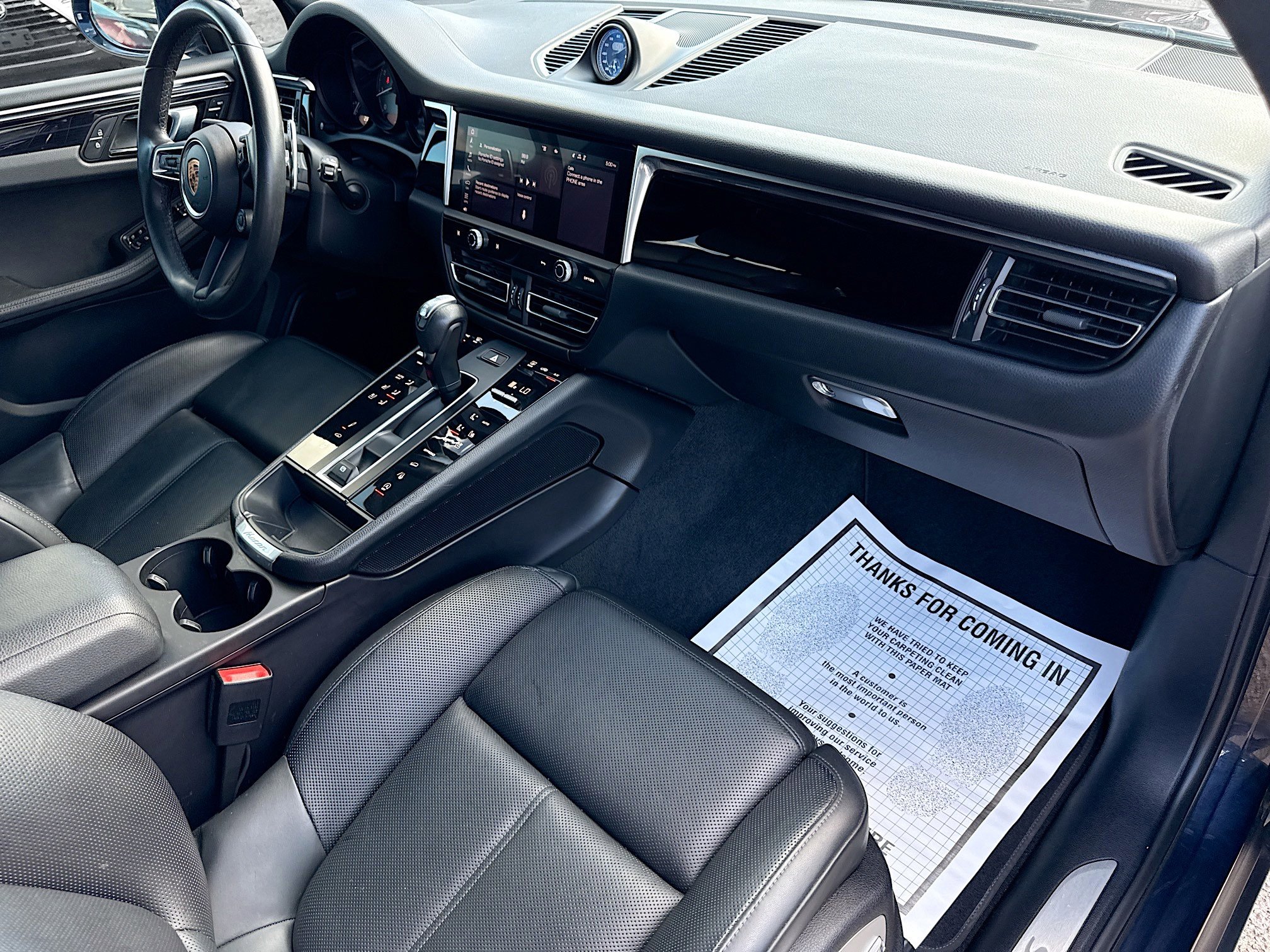 Used 2022 Porsche Macan S image 14