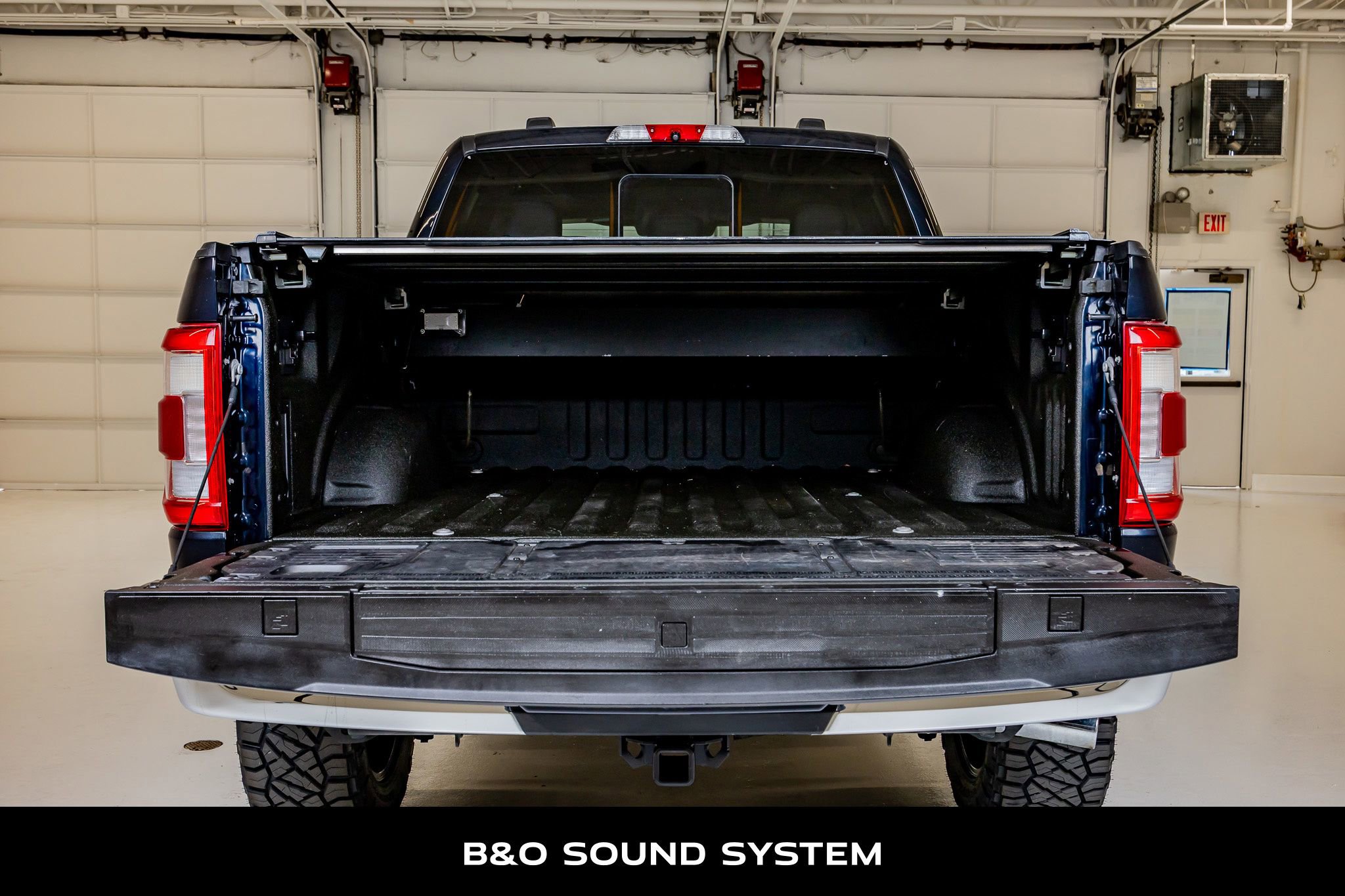 Used 2021 Ford F150 Lariat w/ Equipment Group 502A High AWD/4WD image 9