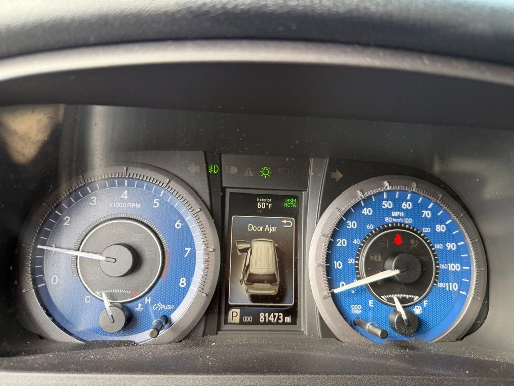 Used 2020 Toyota Sienna XLE Premium w/ Protection Package image 25