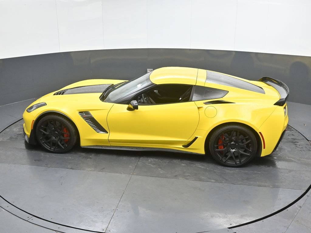 Used 2016 Chevrolet Corvette Z06 w/ Z07 Performance Package RWD image 33