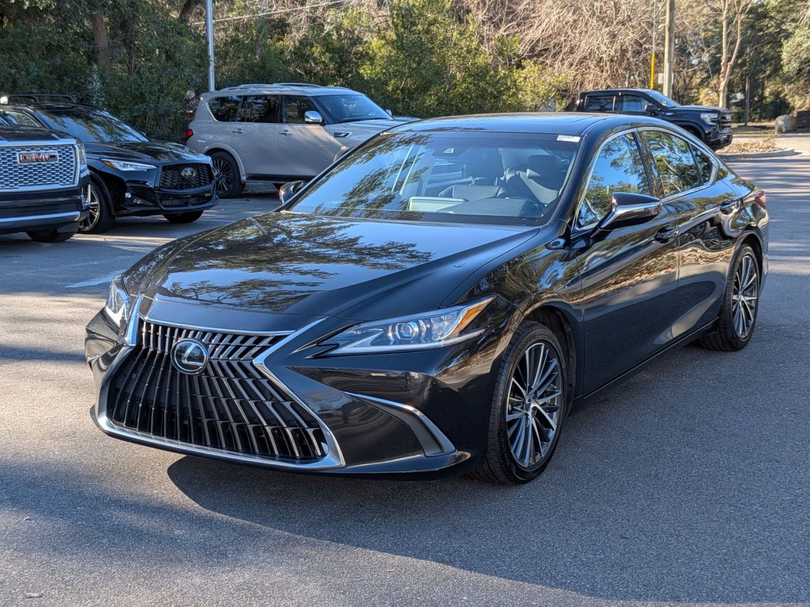 Used 2022 Lexus ES 350 w/ Premium Package image 7
