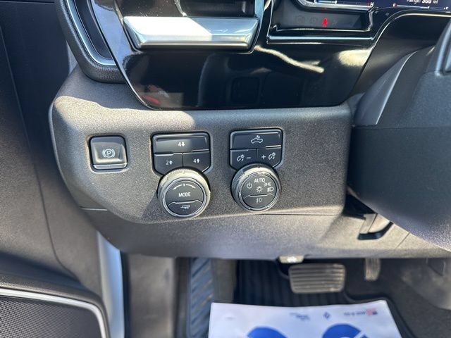 Used 2025 Chevrolet Silverado 2500 LT w/ Convenience Package AWD/4WD image 23