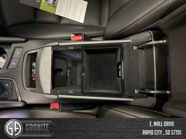 Used 2022 Cadillac XT5 Premium Luxury image 27