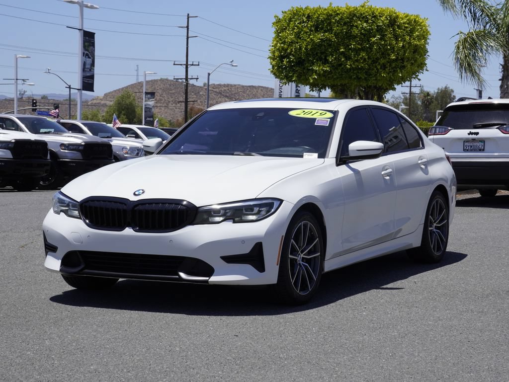 Used 2019 BMW 330i Sedan w/ Driving Assistance Package RWD image 8