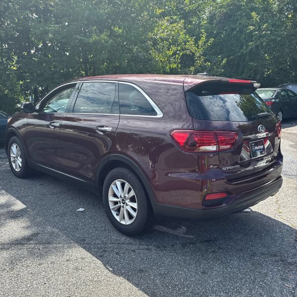 Used 2019 Kia Sorento FWD V6 image 12