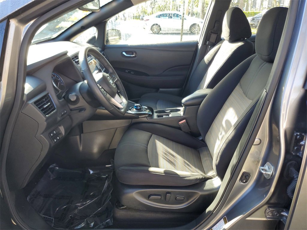 Certified 2021 Nissan Leaf SV w/ SV Technology Package image 15