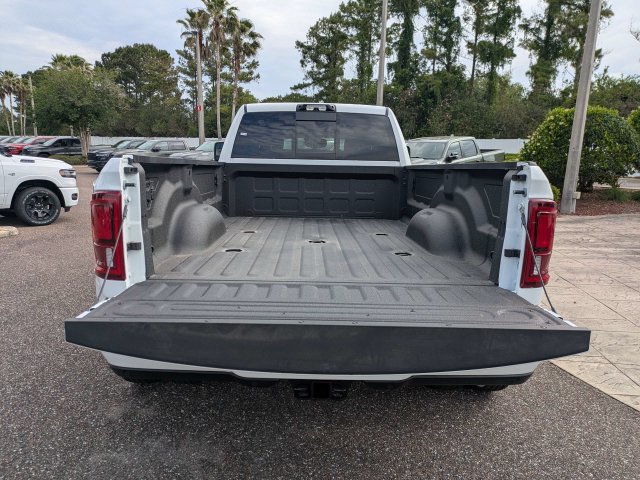 New 2026 RAM 3500 Big Horn AWD/4WD image 13