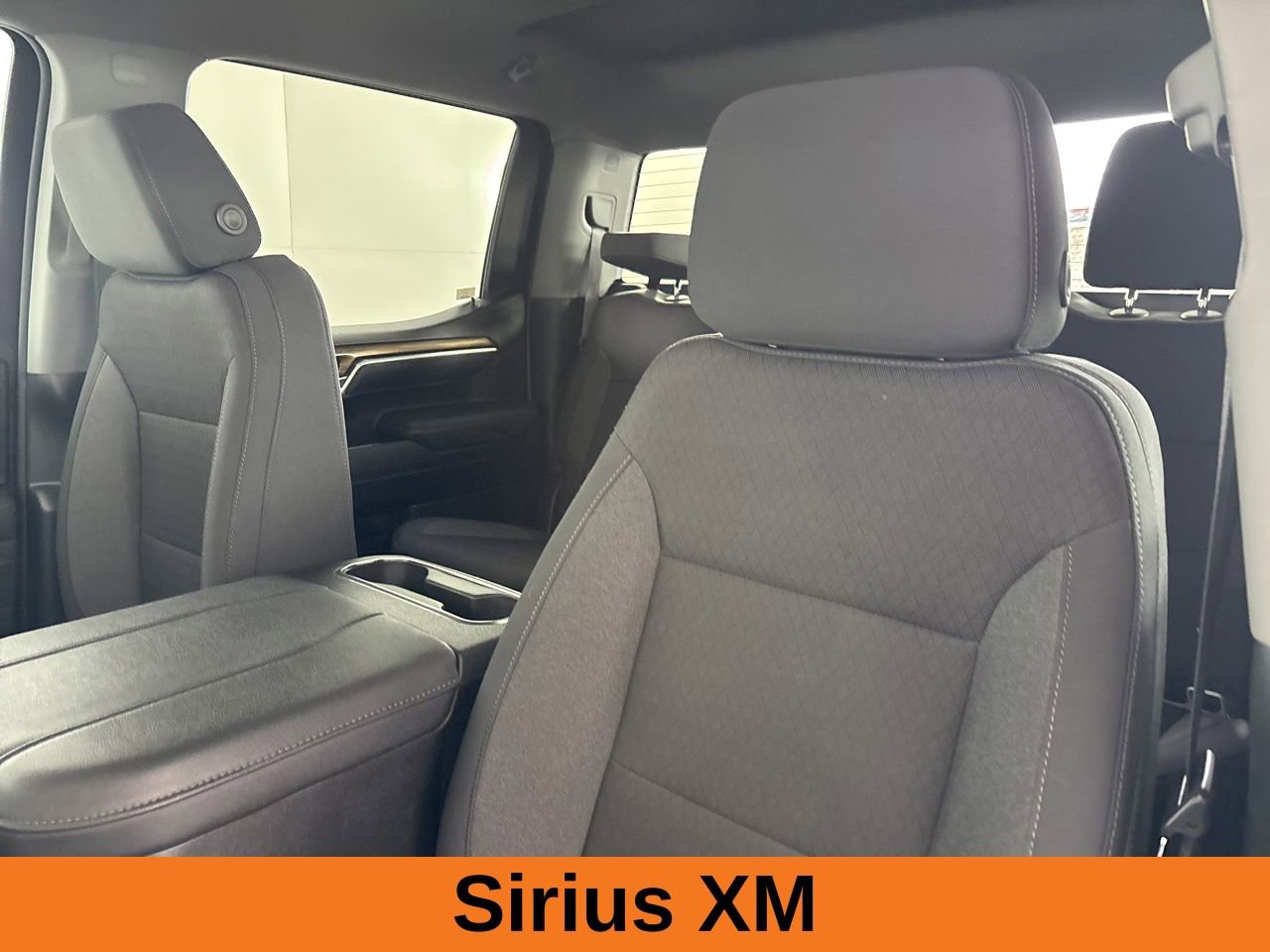 Used 2025 Chevrolet Silverado 1500 LT image 10