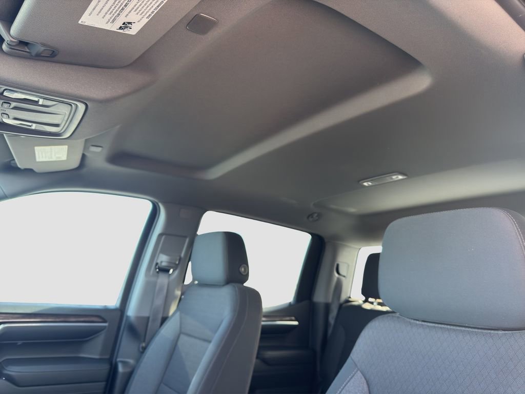 Used 2024 GMC Sierra 1500 SLE image 25