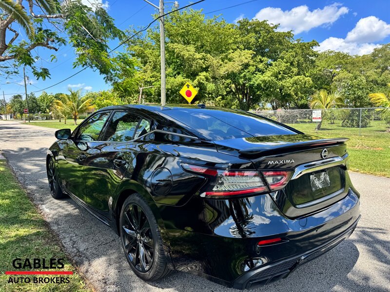 Used 2019 Nissan Maxima SR w/ Premium Package FWD image 9