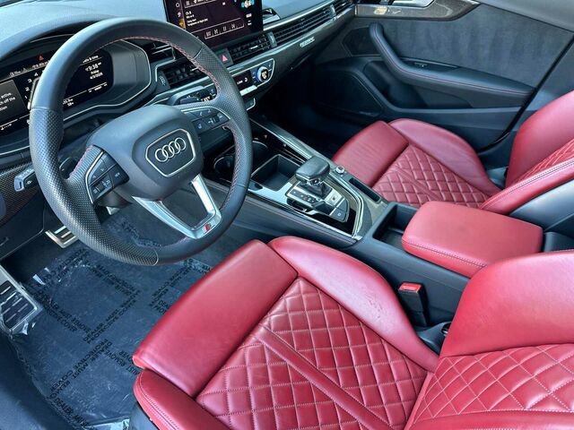 Used 2024 Audi S4 Premium Plus w/ Premium Plus Package image 10