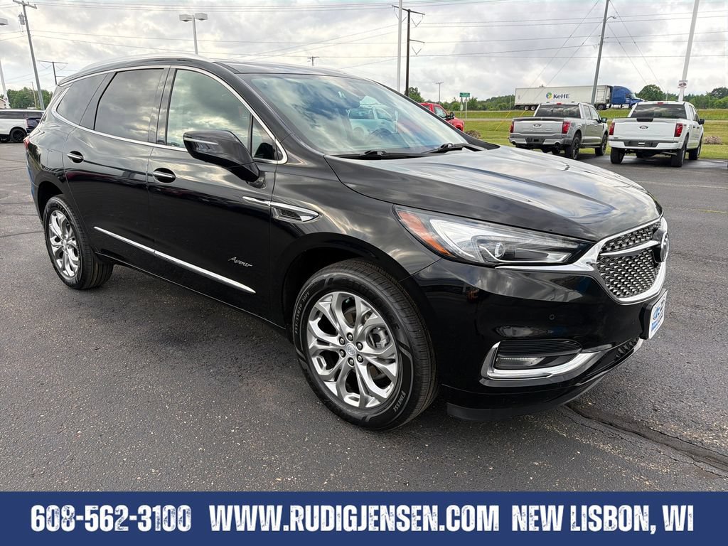 Used 2021 Buick Enclave Avenir w/ Avenir Technology Package AWD/4WD image 7