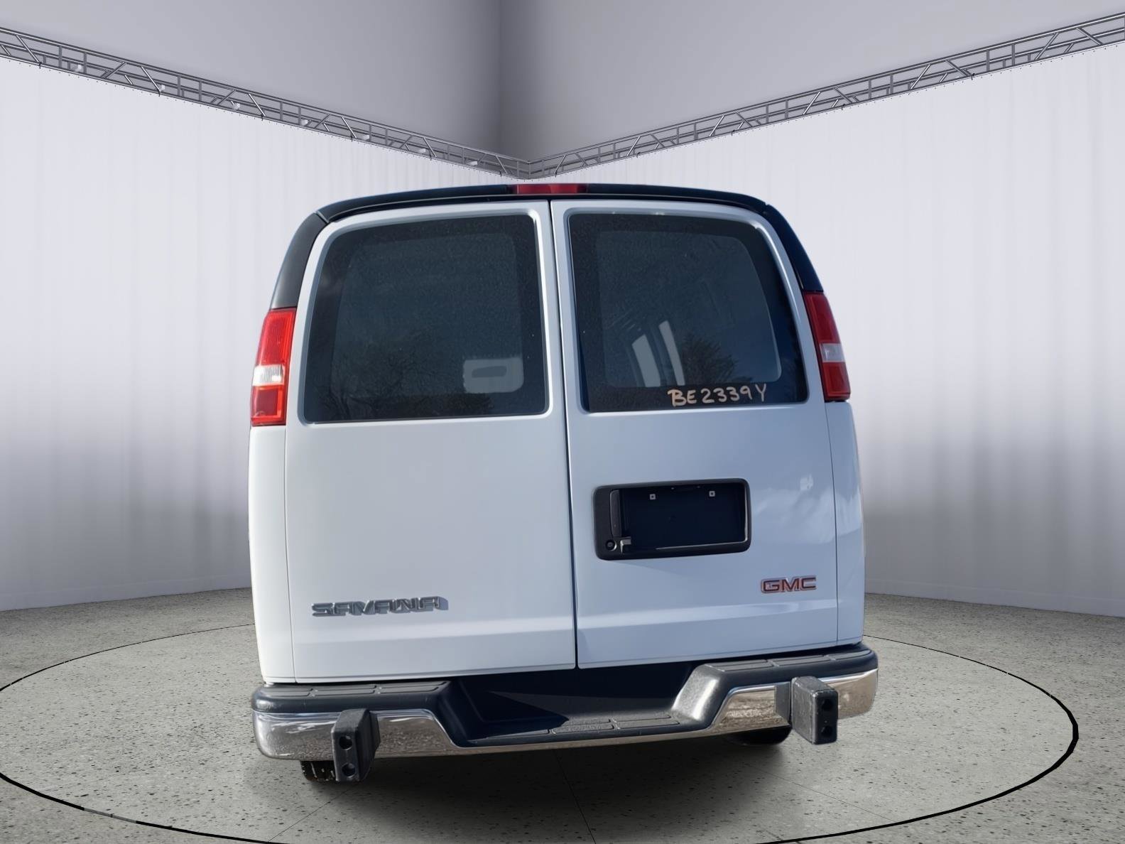 Used 2024 GMC Savana 2500 w/ Driver Convenience Package image 5