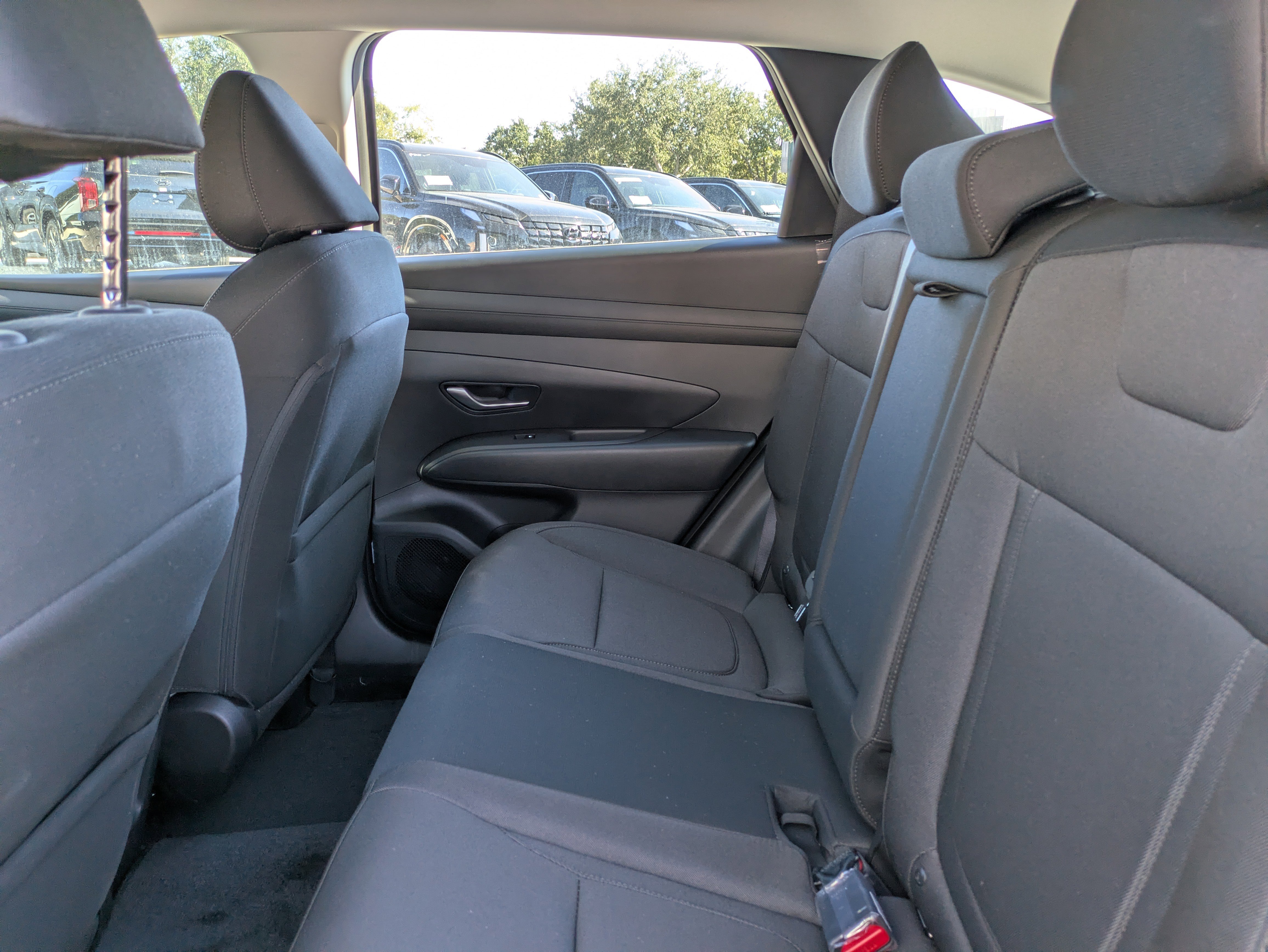 New 2026 Hyundai Tucson Blue SE image 13