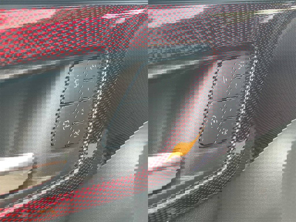 New 2026 Chevrolet Traverse RS w/ LPO, Floor Liner Package image 33