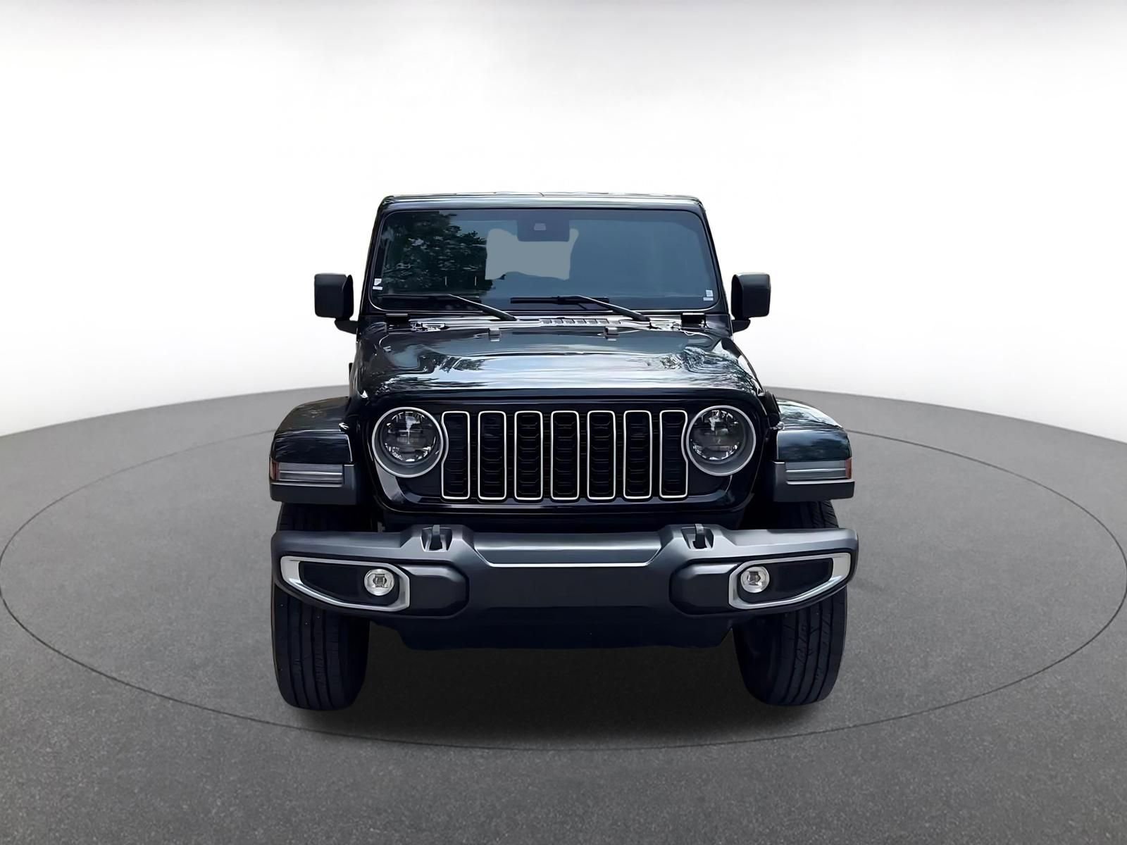 Used 2025 Jeep Wrangler Unlimited Sahara AWD/4WD image 4