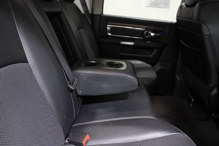 Used 2017 RAM 2500 Laramie w/ Convenience Group AWD/4WD image 29