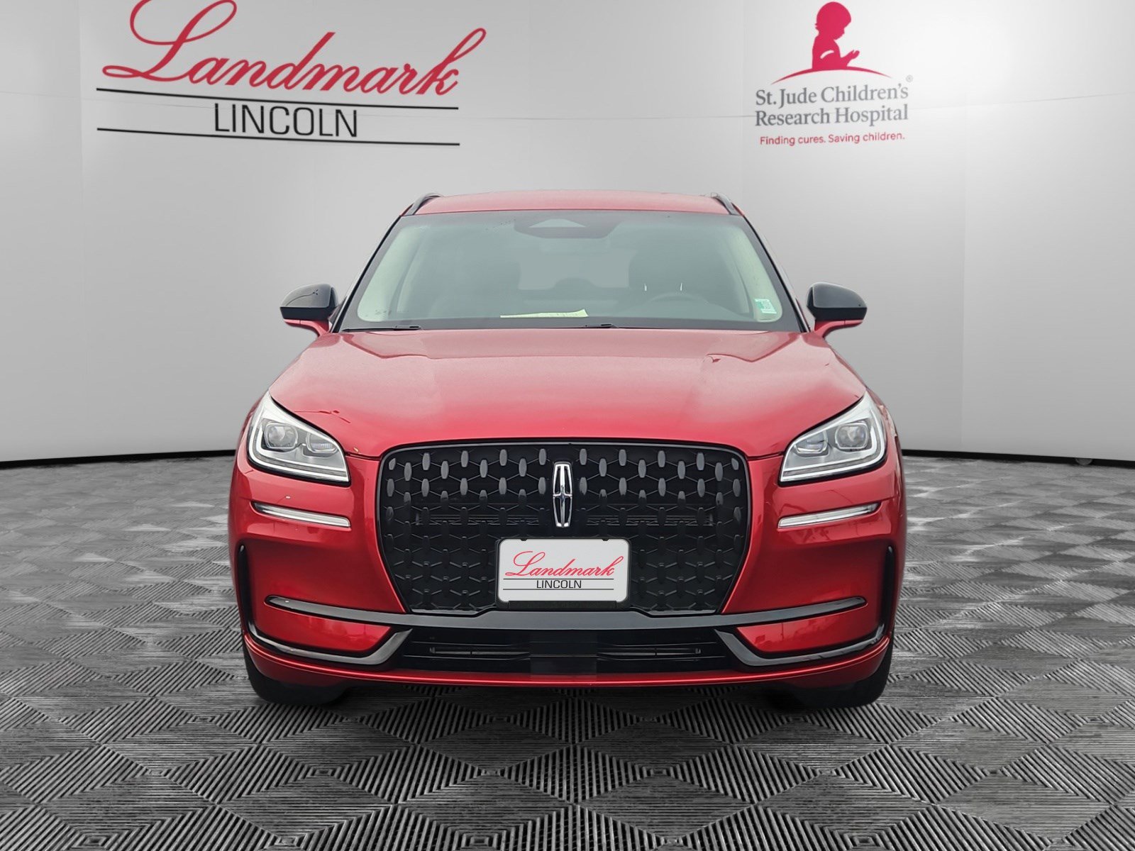 Certified 2024 Lincoln Corsair Reserve w/ Jet Appearance Package image 8