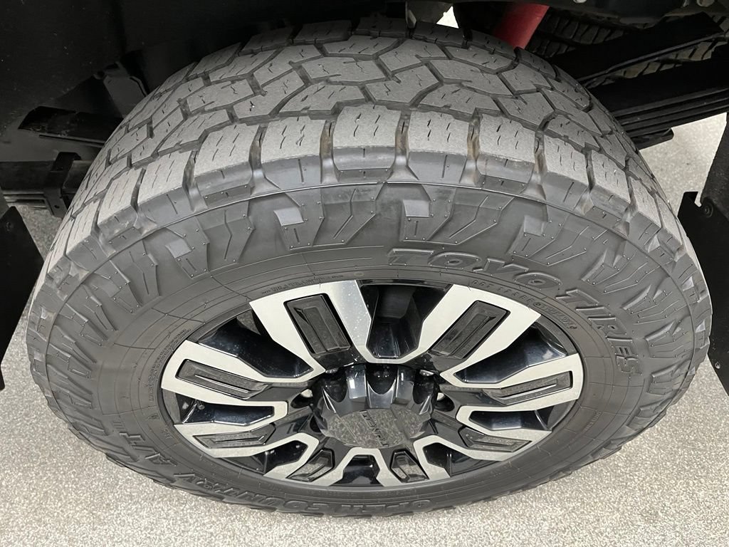 Used 2026 GMC Sierra 3500 Denali Ultimate AWD/4WD image 16