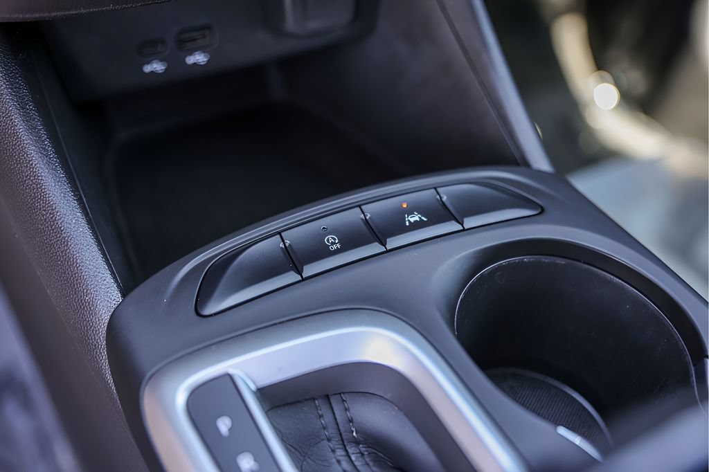 Used 2024 Buick Envista Preferred w/ Convenience I Package FWD image 56