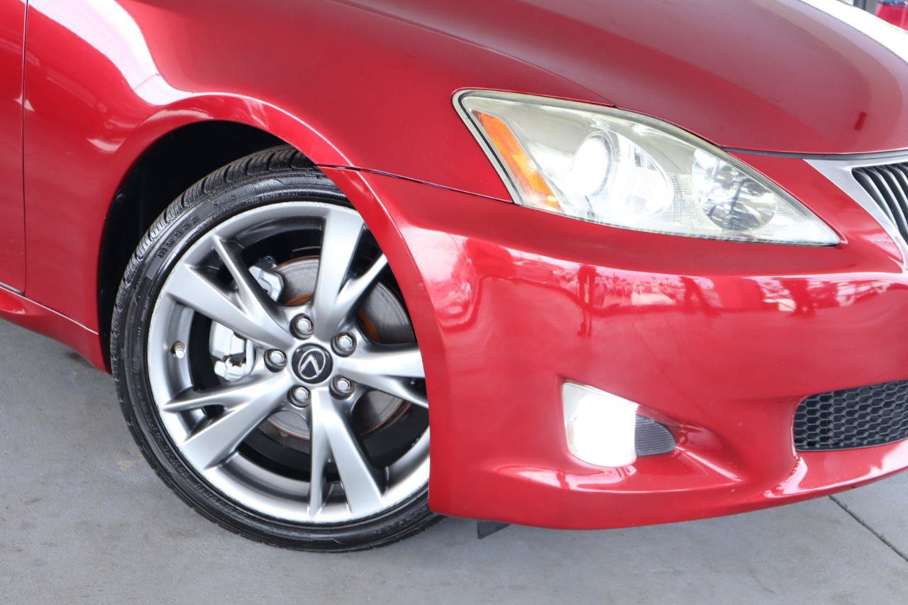 Used 2010 Lexus IS 250 RWD image 2