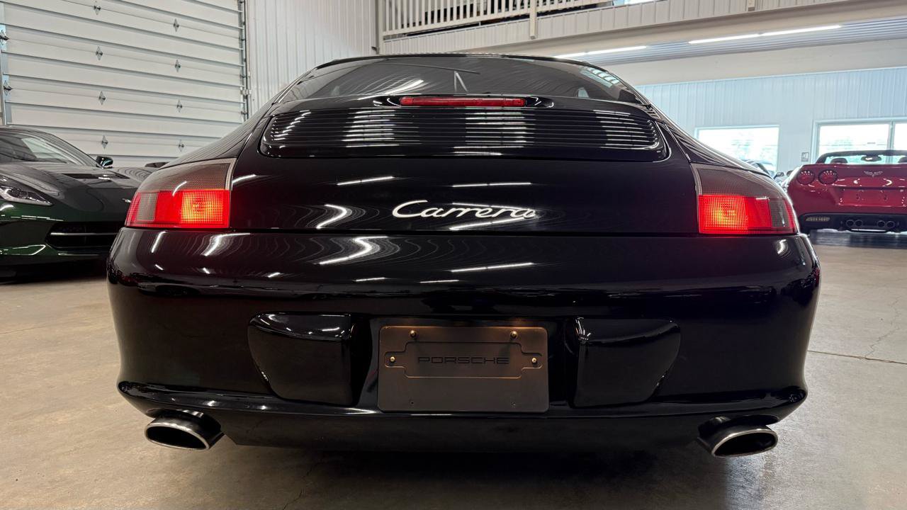 Used 2003 Porsche 911 GT3 RS image 20