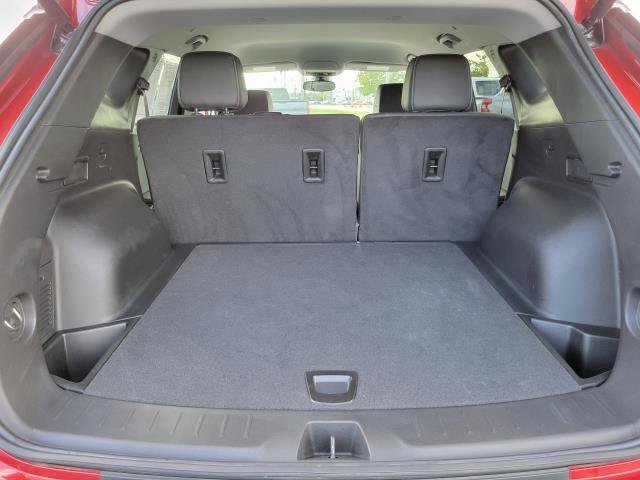 Used 2024 Chevrolet Blazer LT FWD image 30