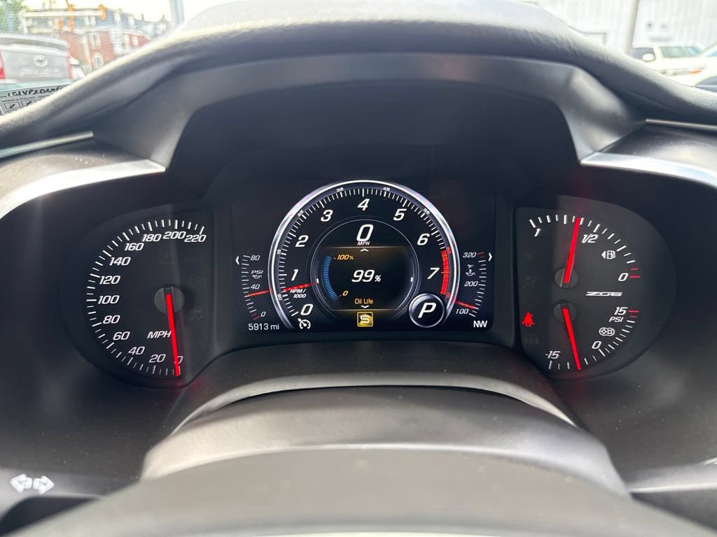Used 2015 Chevrolet Corvette Z06 RWD image 18
