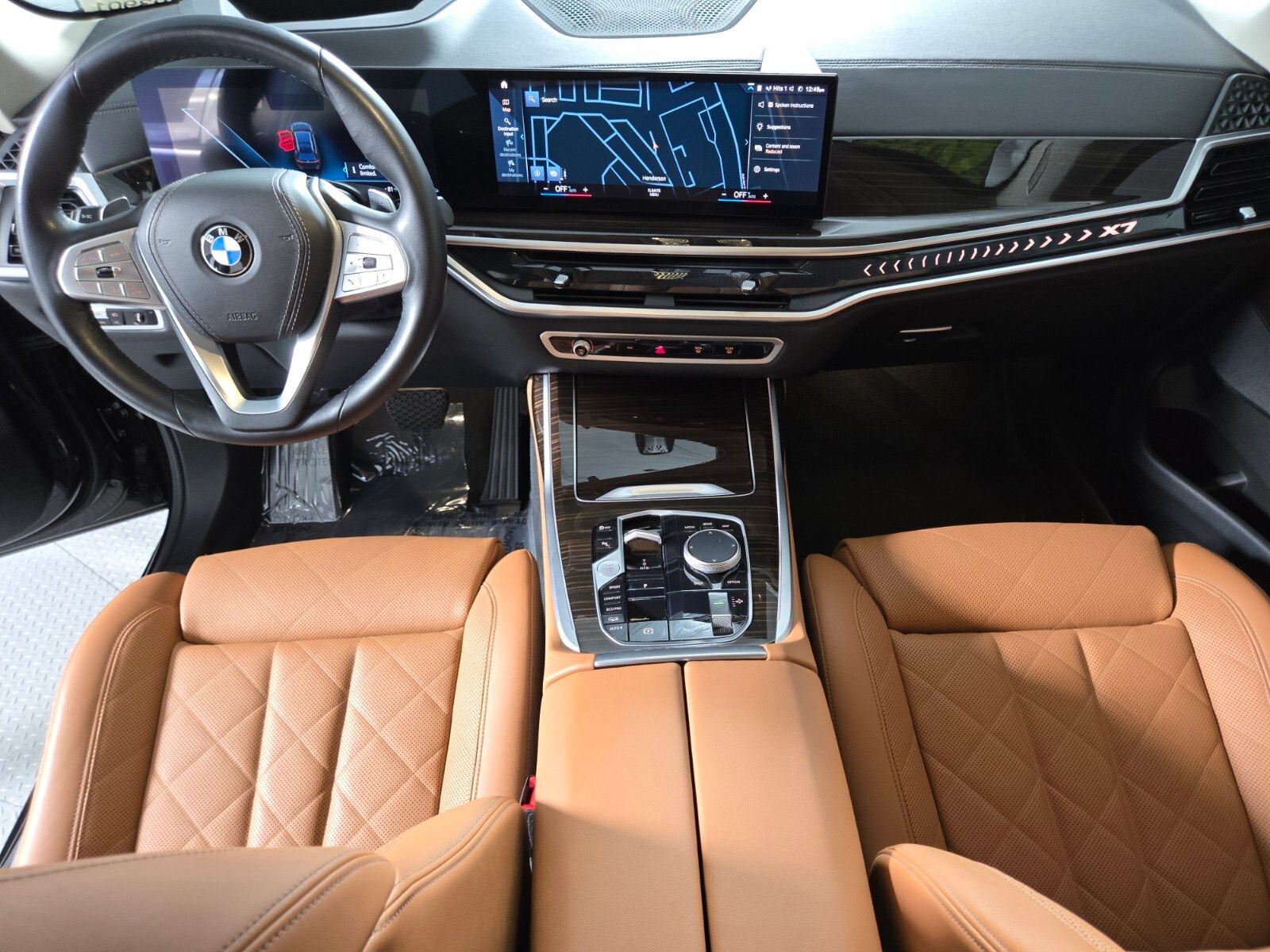 Used 2023 BMW X7 xDrive40i AWD/4WD image 14