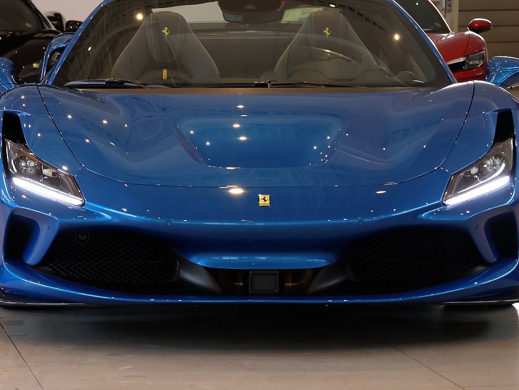 Certified 2021 Ferrari F8 Tributo image 25