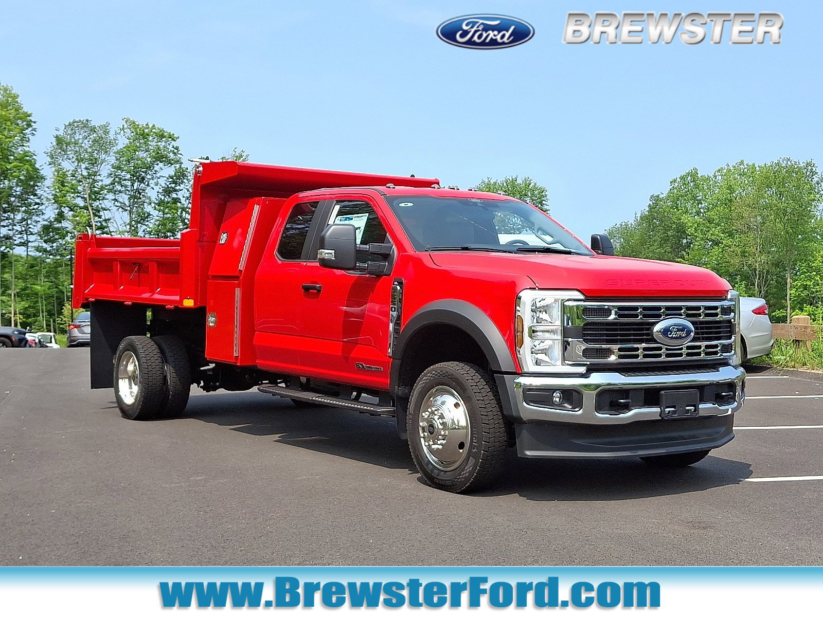 New 2025 Ford F550 4x4 SuperCab Super Duty
