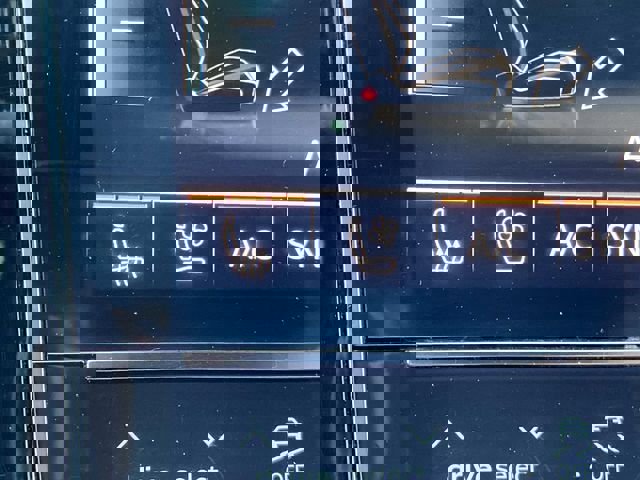 Used 2021 Audi Q7 3.0T Prestige image 31