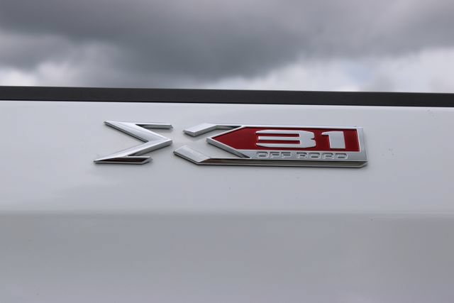 Used 2024 GMC Sierra 1500 Elevation w/ Elevation Premium Package AWD/4WD image 19