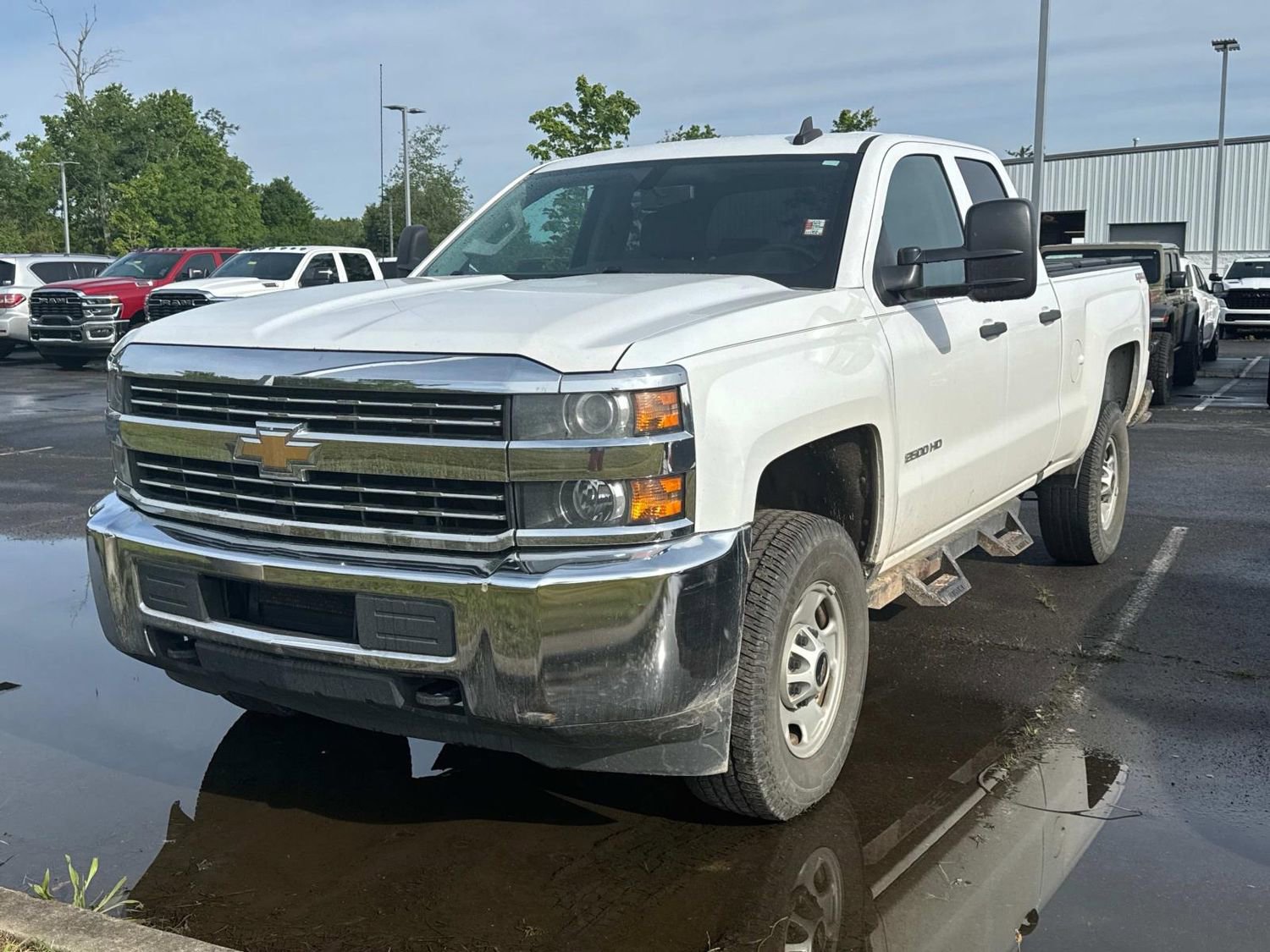 Used 2016 Chevrolet Silverado 2500 W/T AWD/4WD image 4