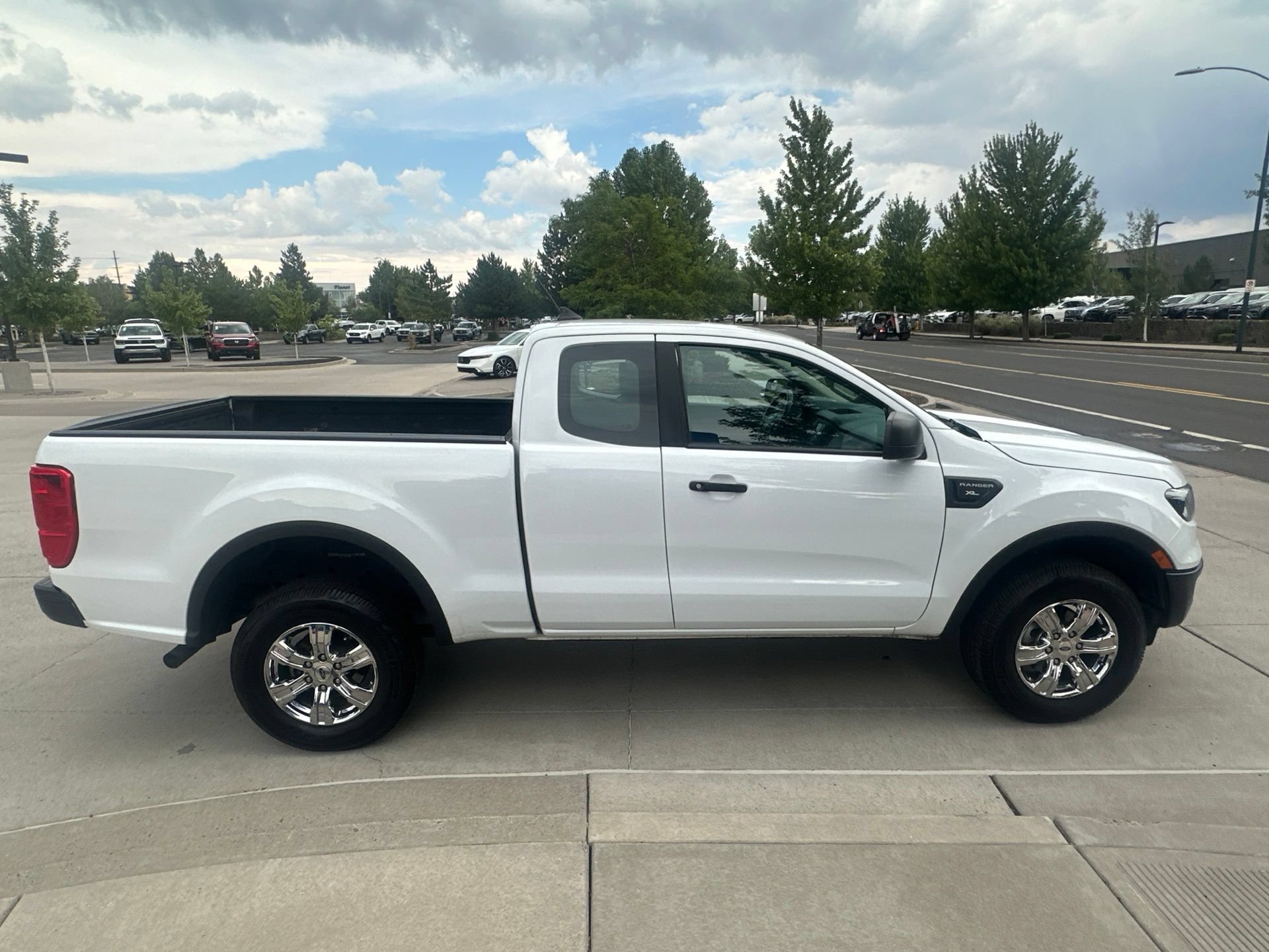 Used 2023 Ford Ranger XL RWD image 6