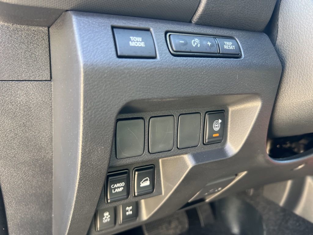 Certified 2024 Nissan Frontier PRO-4X w/ Technology Package image 48