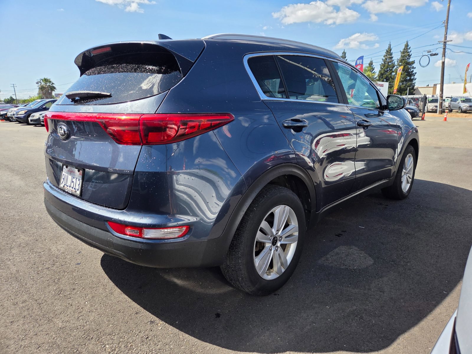 Used 2018 Kia Sportage LX w/ LX Popular Package image 3