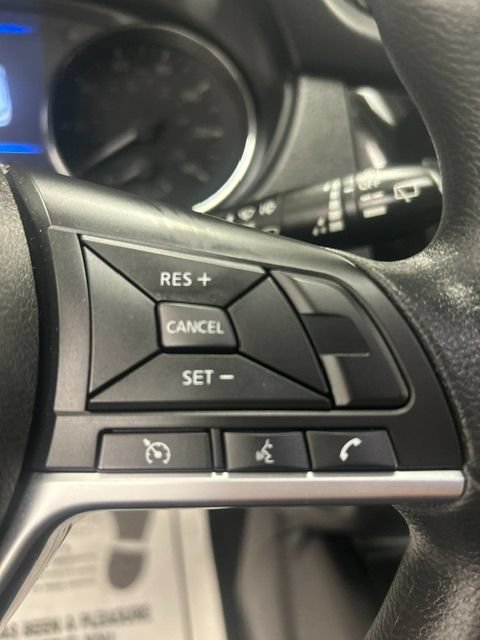 Used 2020 Nissan Rogue Sport S AWD/4WD image 17
