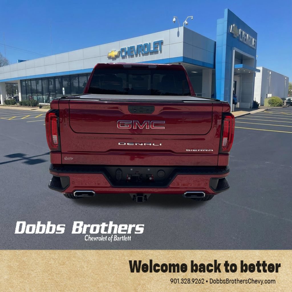 Used 2022 GMC Sierra 1500 Denali w/ Denali Premium Package AWD/4WD image 4