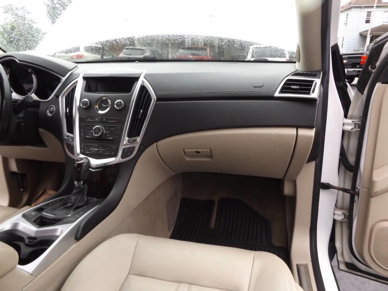 Used 2012 Cadillac SRX Luxury image 27