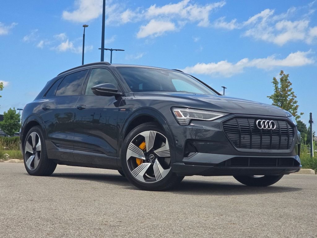 Used 2023 Audi e-tron Premium Plus w/ Premium Plus Package