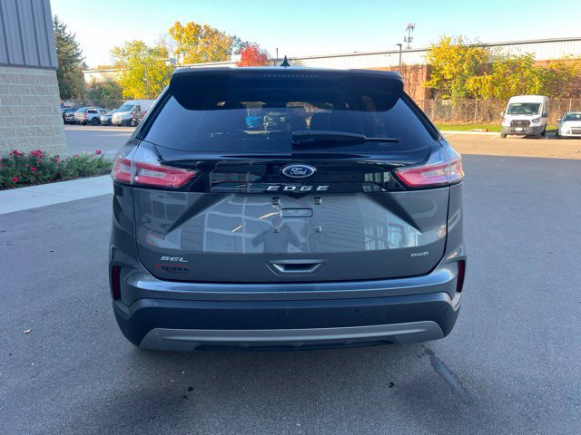 Used 2024 Ford Edge SEL w/ Convenience Package AWD/4WD image 6