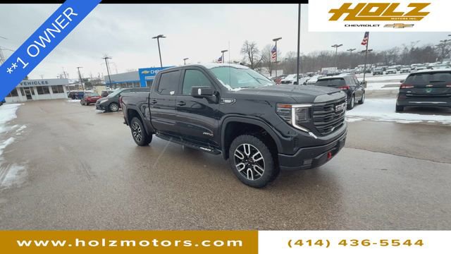 Used 2023 GMC Sierra 1500 AT4 w/ AT4 Premium Package image 2