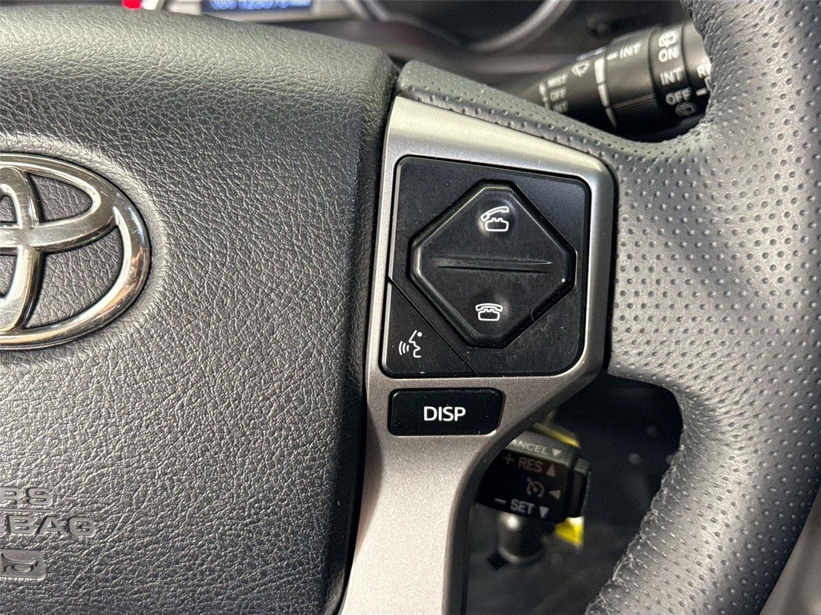 Used 2019 Toyota 4Runner SR5 AWD/4WD image 16