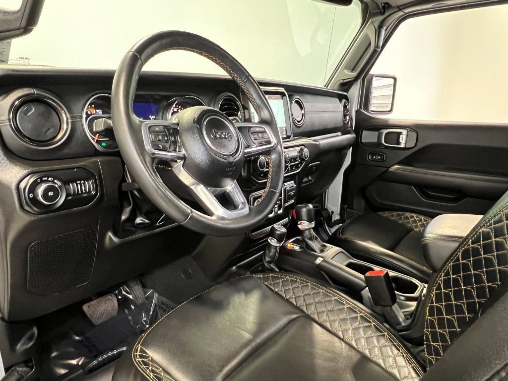 Used 2022 Jeep Wrangler Unlimited Sahara image 27