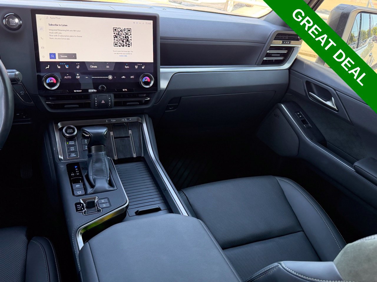 Used 2024 Lexus GX 550 AWD/4WD image 16